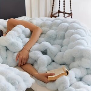 Traditional Style Plush Double Layer All Season Comforter Cozy Fleece Bedspread, Machine Washable Suitable For Ac Use, Travel, Naps & Christmas Gifts % Polyester Bed Cover
