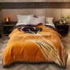 A Single Piece, Double Layered, Thickened High Quality Raschel Blanket Made Of Snowflake Plush, Providing Warmth And Comfort. Suitable For Various Settings Like Sofas, Beds, Offices, And Travel. It Makes A Great Gift For Holidays, Year, Valentine'S Da