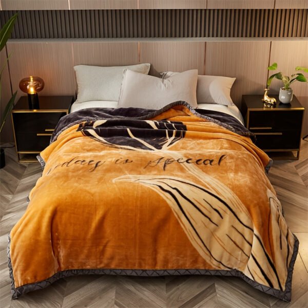 A Single Piece, Double Layered, Thickened High Quality Raschel Blanket Made Of Snowflake Plush, Providing Warmth And Comfort. Suitable For Various Settings Like Sofas, Beds, Offices, And Travel. It Makes A Great Gift For Holidays, Year, Valentine'S Da