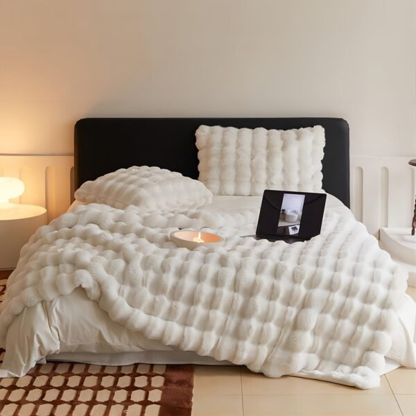 Thickened Bubble Velvet Blanket | Pink Polyester Rabbit Like Soft Fleece, Suitable For Office And Home Nap, Sofa Throw Cover